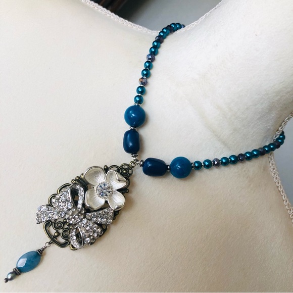 Handcrafted repurpose filigree stone pendant Czech glass Pearl necklace
